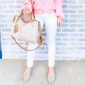 BNWT Sold Out White denim high waisted curvy stretch jeans